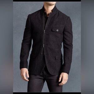 John Varvatos Zip Front Blazer Jacket
Size USA 38
brand new